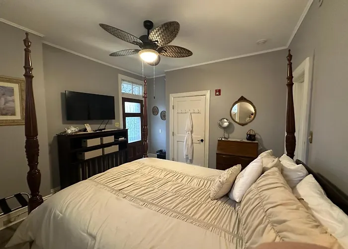 Susquehanna Manor Inn