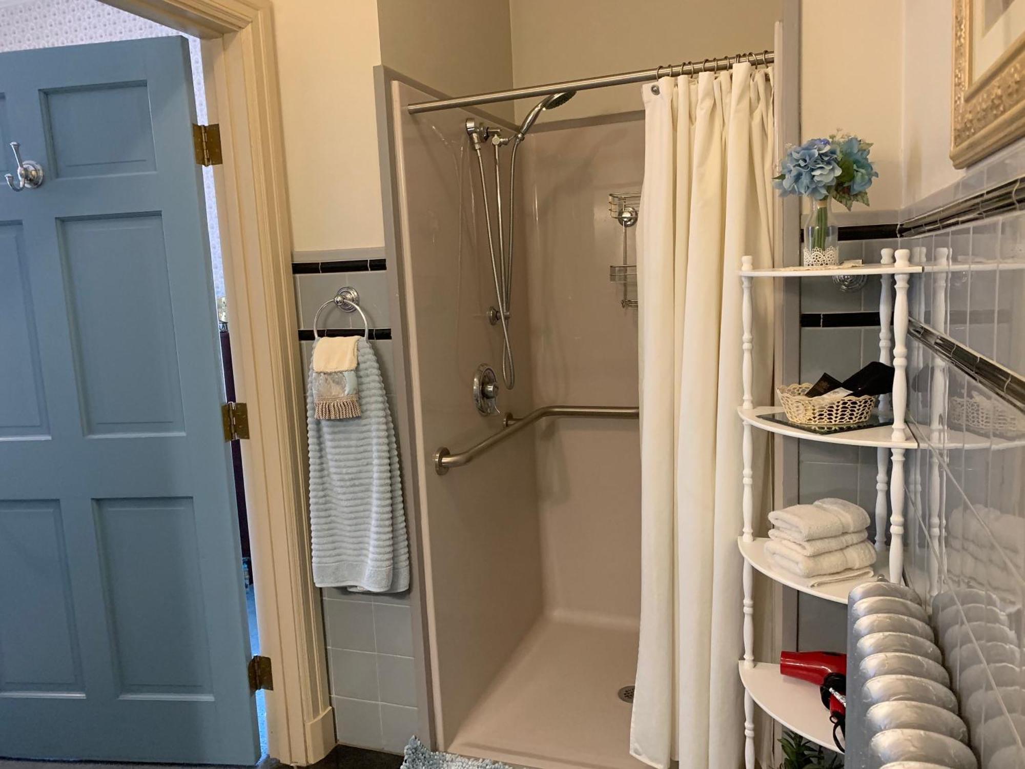 Susquehanna Manor Bed and breakfast